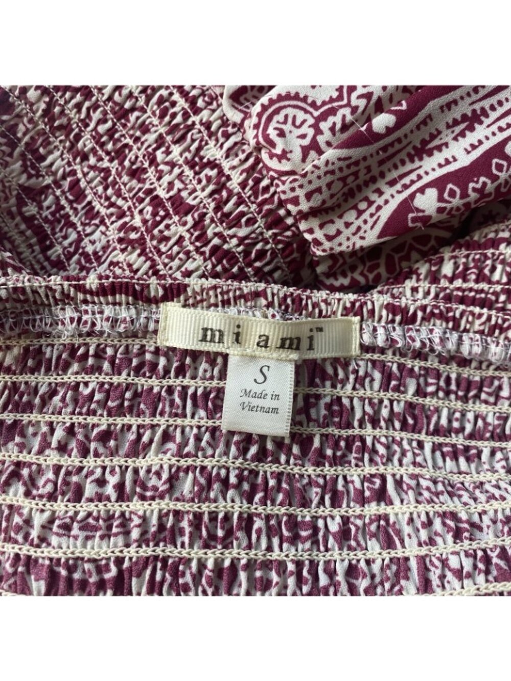 Mi Ami Women’s Smocked Open Shoulder Dress Deep Pink Small Mini Summer Used - Picture 4 of 11
